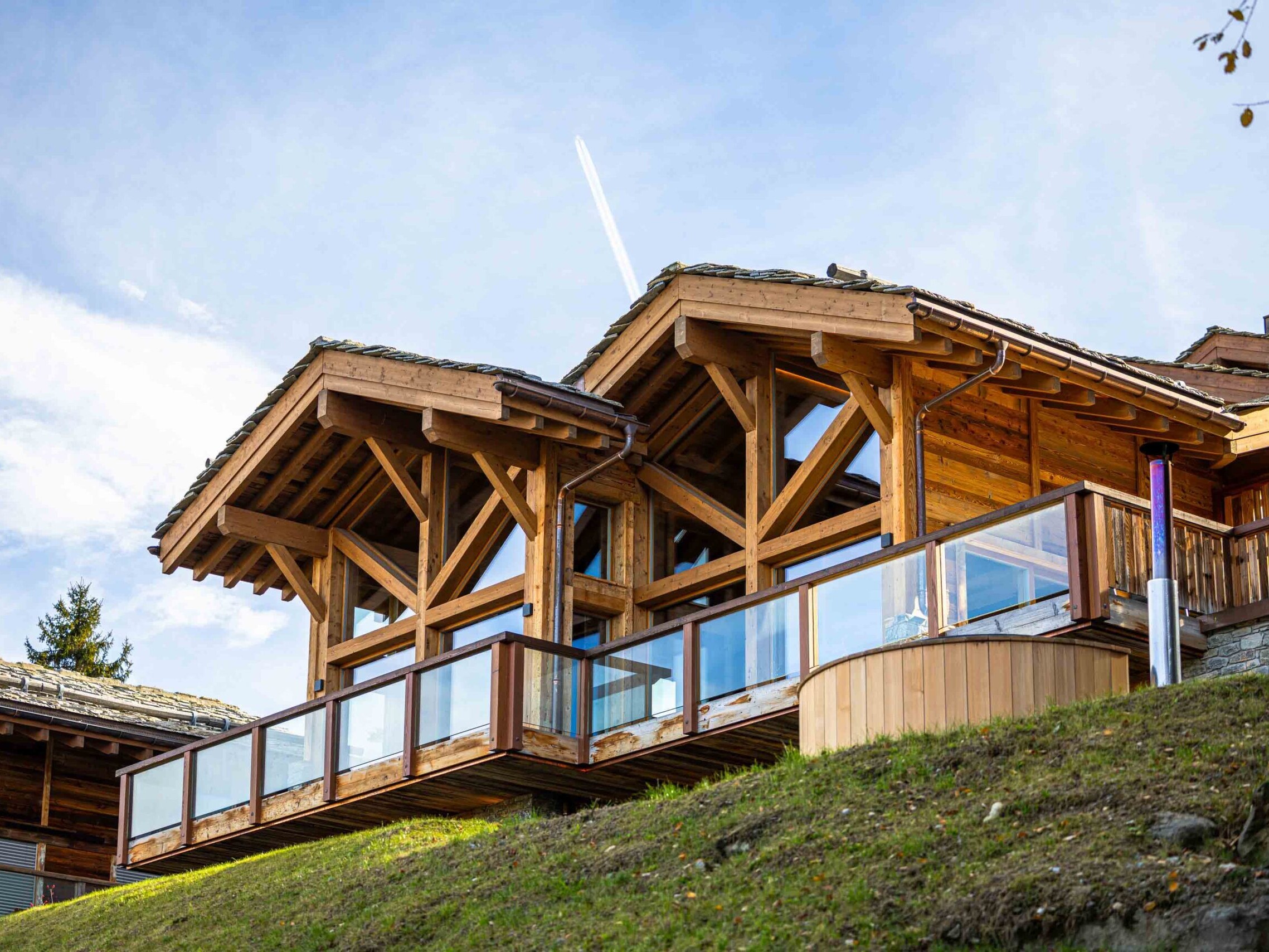 Architecture d’un chalet à Nendaz, entre bois, lumière et montagne